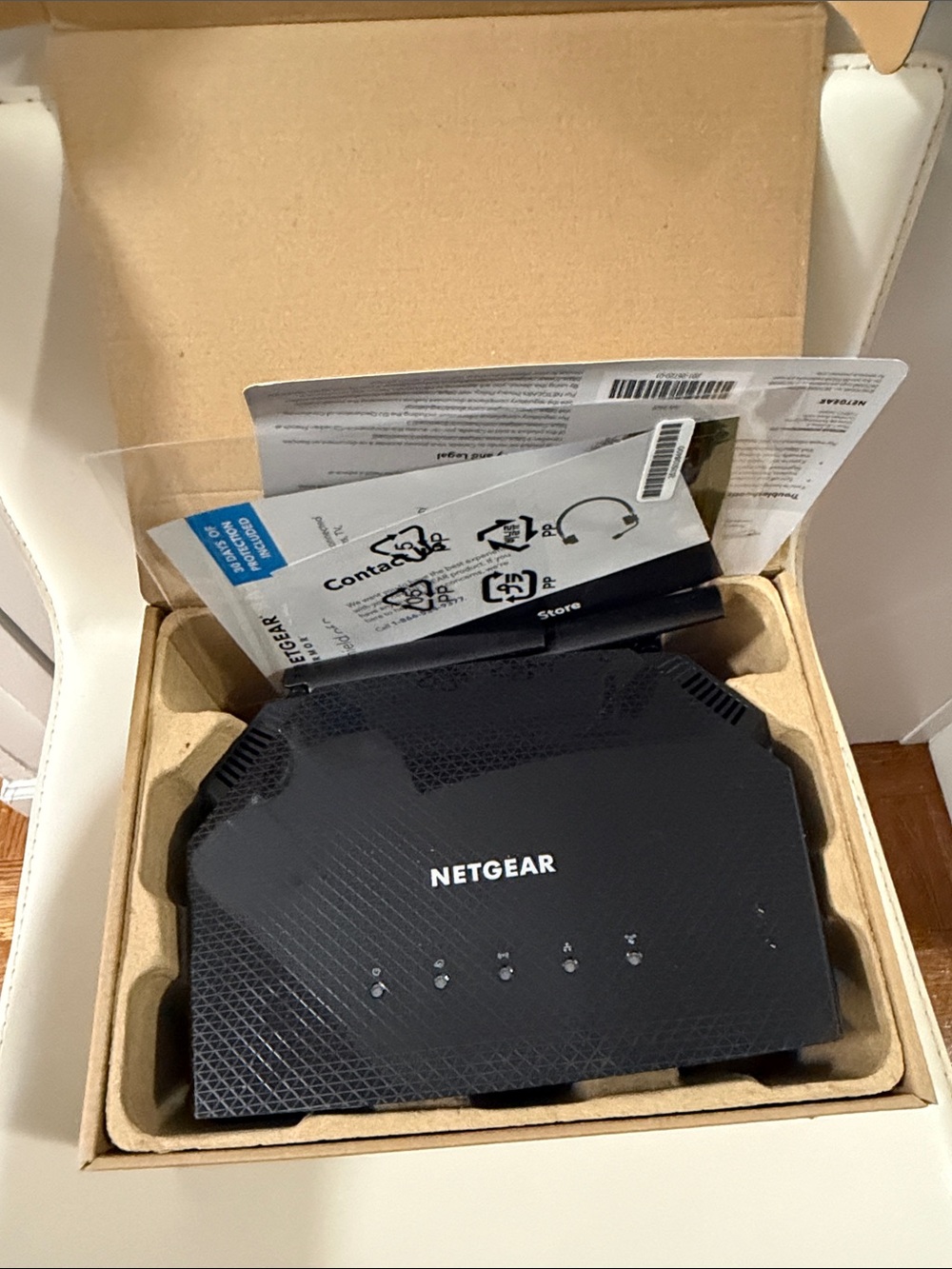 Netgear Nighthawk AX1800 WiFi 6 Router (R6700AX) - Picture 2 of 7